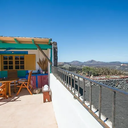 Casa La Geria (adults Only) Casa de Férias *